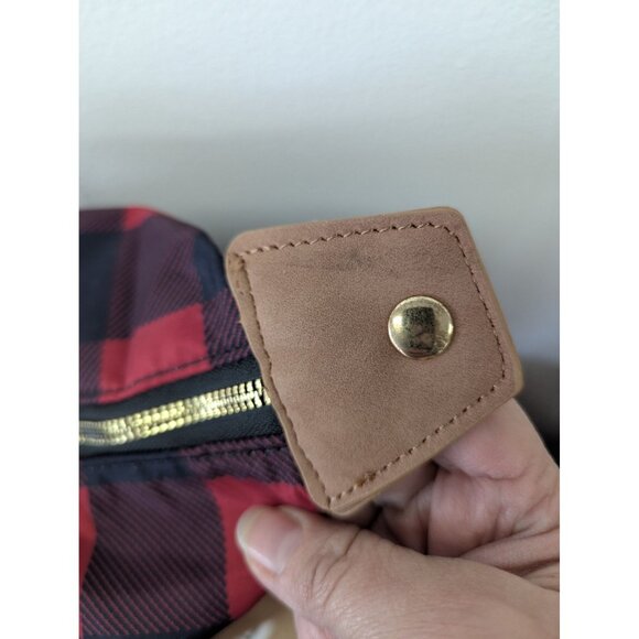 Maurices Buffalo Plaid Overnight Bag Red Black Detached Shoulder Strap Tote - Picture 7 of 16